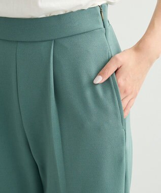 Green Parks ・Ｐｅｔｉｔ　Ｆｌｅｕｒ　タックテーパードパンツ Green