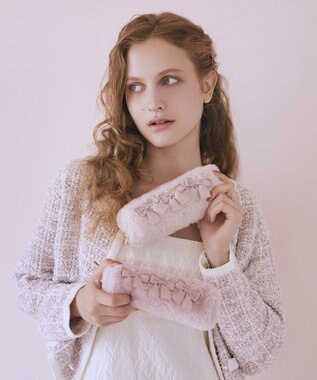 Maison de FLEUR ピンクマニアファーロングポーチ Light Pink