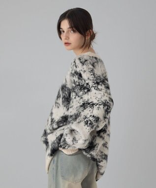 WEGO 【ユニセックス着用ITEM/MLサイズ展開】ファジーパターンプルオーバー オフホワイト