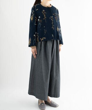muuc ボタニカル刺繍のジャケット ネイビー