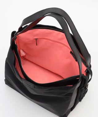 Y'SACCS 【大人のおしゃれ手帖10月号掲載】市川実和子×Y'SACCS　ナイロンすっきりトート ブラック