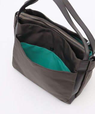 Y'SACCS 【大人のおしゃれ手帖10月号掲載】市川実和子×Y'SACCS　ナイロンすっきりトート ダークグレー