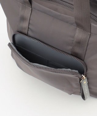 TOCCA 【WEB＆一部店舗限定】METRO NYLON TOTE L トートバッグ L ベージュ系