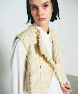 GRACE CONTINENTAL フリンジミニベスト ベージュ