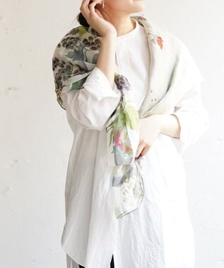 muto TUSCANY リネンシルクストール TUSCANY white