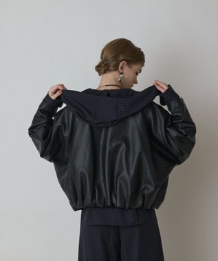 GRACE CONTINENTAL フェイクレザーライダース ブラック