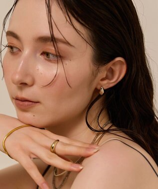 Phoebe 〈金属アレルギー対応〉パフメタルピアス　ゴールド/ニッケルフリー ゴールド