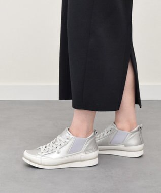 INTER-CHAUSSURES 【BUSSOLA】サイドゴアミドルカットスニーカー ゴールド