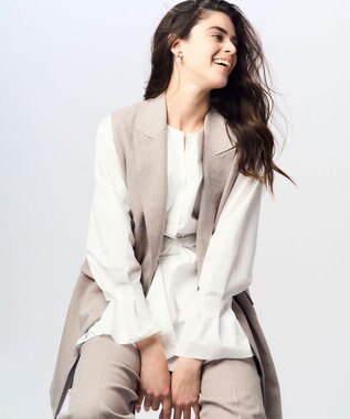 23区 CANCLINI スキッパーベルト付き ブラウス ホワイト系