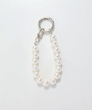 Phoebe ボリュームボールストラップチャーム　パール ホワイト