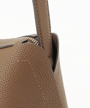 GRACE CONTINENTAL TOV チェーンバッグ ブラウン