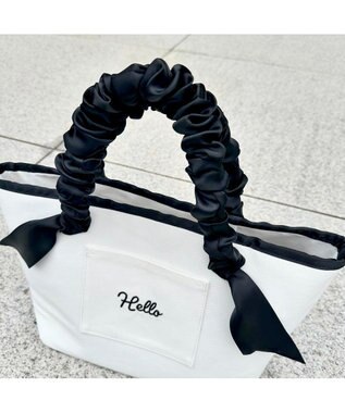 LA BAGAGERIE 【インスタグラマー Chiyoさん×LA BAGAGERIE】ギャザーリボンハンドルトート ブラック