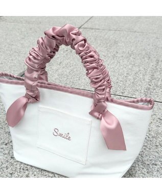 LA BAGAGERIE 【インスタグラマー Chiyoさん×LA BAGAGERIE】ギャザーリボンハンドルトート ピンクベージュ