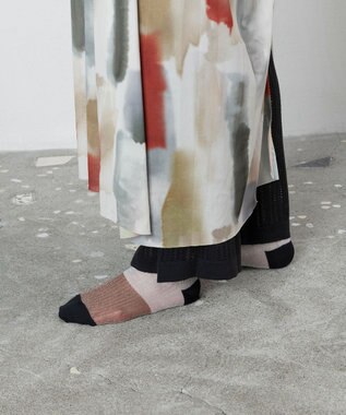 TRICOTE 【贈り物におすすめ】アンクレット付きシアーソックス 32BLUE