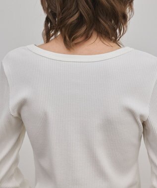 GRACE CONTINENTAL ヘンリーネックカットトップ ホワイト