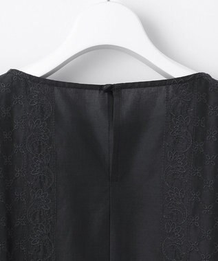 自由区 エンブロイダリーローン Tブラウス ブラック