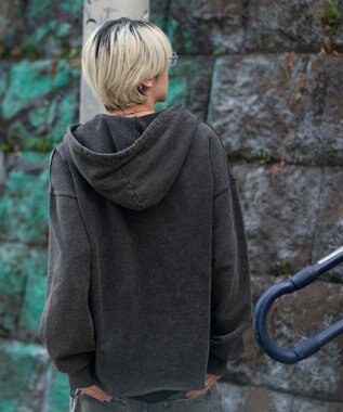 WEGO 【ユニセックス着用ITEM】ヴィンテージグラフィックキーネックプルパーカー ブラックその他