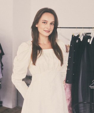 Maison de FLEUR 慈愛に満ちたジャカードワンピース Ivory