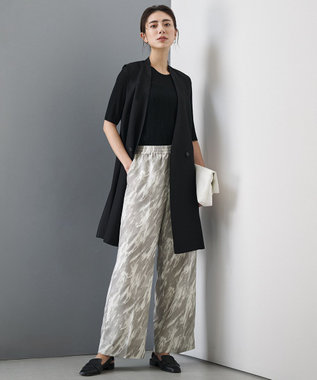 ICB 【CLASSY.掲載・WEB限定カラーあり】FluidBackSatin ワイドパンツ マーブル調プリント［総裏］