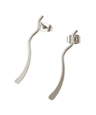 AMERICAN HOLIC ウェービーピアス Silver