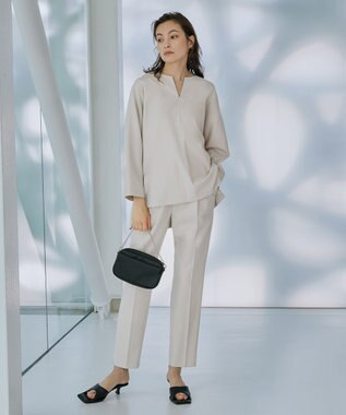 ICB 【洗える・WEB限定カラーあり】 ウールミルドサキソニー キーネックブラウス トープ系