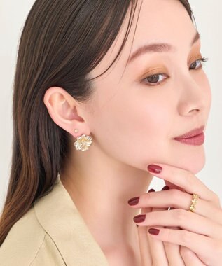 Phoebe 【金属アレルギー対応】プチフラワービジュースタッドピアス　クリア クリア