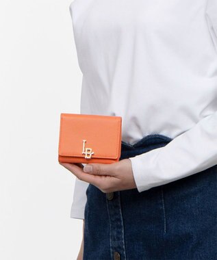 LANVIN en Bleu エルヴィー 三つ折り財布 サーモンピンク