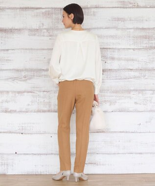 自由区 【洗える】TOROクルーネック ブラウス アイボリー系