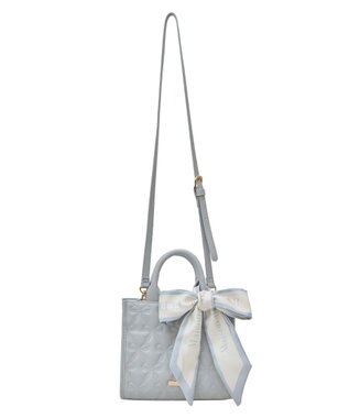 Maison de FLEUR EC限定スカーフ付リボンキルティングバッグ Grayish Blue