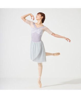 Chacott スカート パールグレー