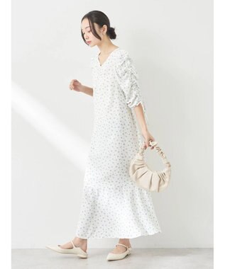 earth music&ecology 袖ドロストフラワーワンピース Light Blue