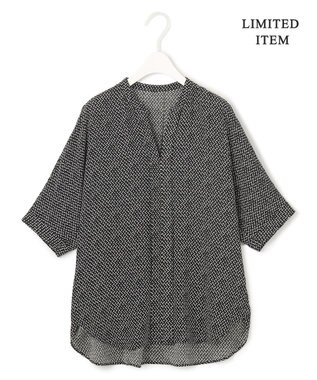 ICB 【人気のため新色追加・WEB限定・接触冷感・UVケア・速乾・洗える】BackSatinAmunzen 5分袖キーネックブラウス ブラック柄系