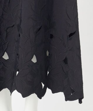 23区 【R(アール)】クラフトカットレース フレアスカート ブラック系