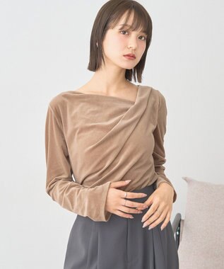 earth music&ecology シアーベロアドレープネックプルオーバー Beige