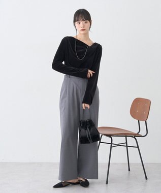 earth music&ecology シアーベロアドレープネックプルオーバー Black