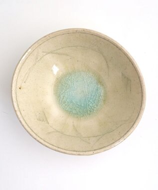 たち吉 【たち吉】灰釉草文 刺身揃 〈大2個・小2個〉 美濃焼 キナリ