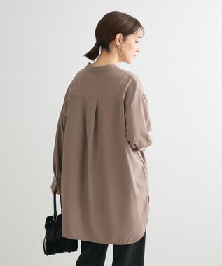 Green Parks ・ＥＬＥＮＣＡＲＥ　ＤＵＥ　イロイロ釦シャツチュニック Gray Beige
