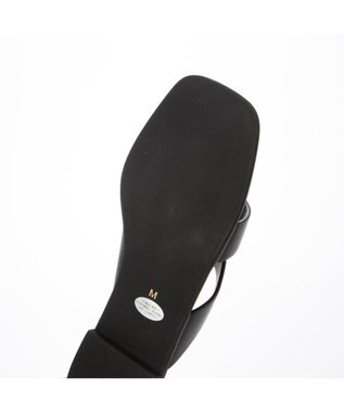 ing <ing>スクエアトングサンダル ブラック