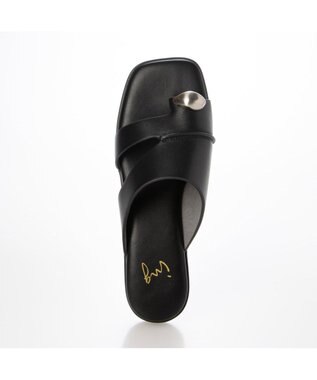 ing <ing>スクエアトングサンダル ブラック