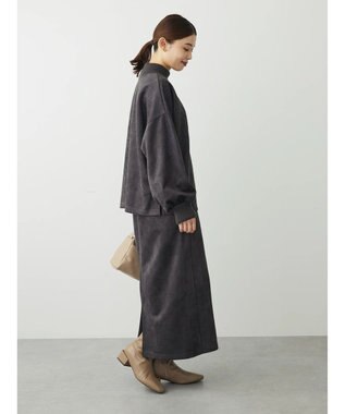 Green Parks ・ＥＬＥＮＣＡＲＥ　ＤＵＥ　エンボスプルオーバー Charcoal Gray