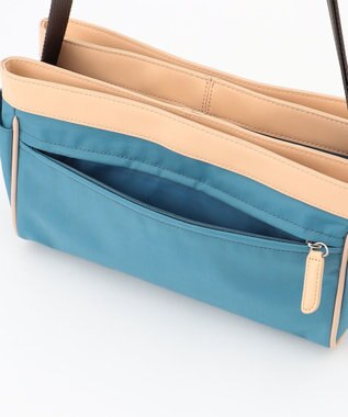 Y'SACCS トラベル ホライズンショルダー ライトブルー【WEB限定カラー】