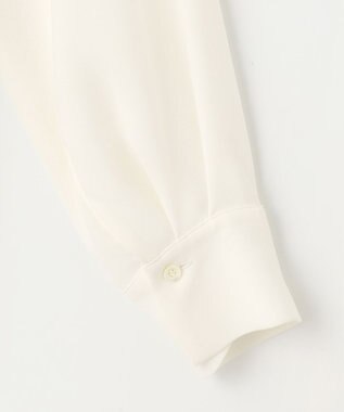 組曲 フリルカラーブラウス アイボリー系