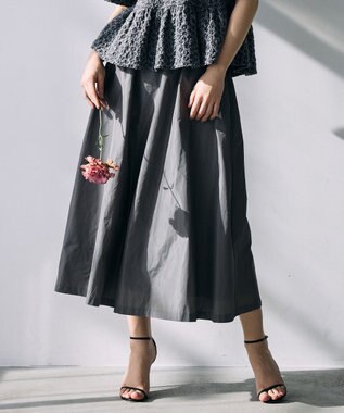 自由区 【カトリエムブーケ】Jupe en taffetas フレアスカート