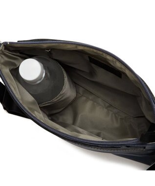 PELLE BORSA ミドルサイズショルダー Cheers チアーズ 4685 ネイビー