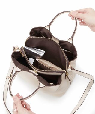 TOPKAPI 【TREASURE TOPKAPI】フロントステッチ レザーミニショルダーバッグ クリーム