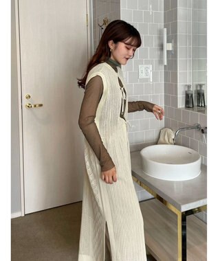 Green Parks 前後２Ｗａｙ　透かし柄ニットワンピース Ivory