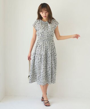 Feroux ウエストシャーリングティアード ワンピース ホワイト系1