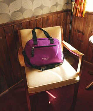 TOCCA 【WEB＆一部店舗限定】【A4サイズ対応】CAROVANA BOSTON ボストンバッグ パープル系