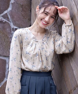 Tiaclasse 【スマート裏起毛】 ボウタイ風ブラウス ベージュフラワー