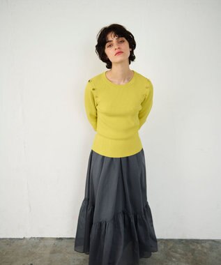 GRACE CONTINENTAL メタル釦リブニットトップ イエロー
